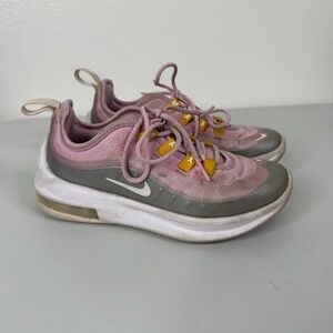 Nike Air Max Axis‎ Shoes Kids Size 12